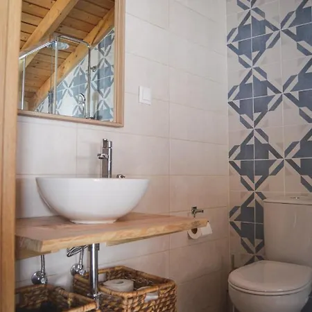 Апартаменты Paragem Dos Pacatos - *