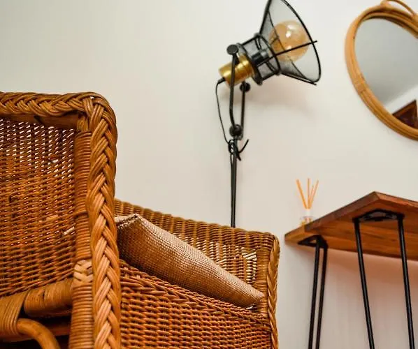 Paragem Dos Pacatos - *